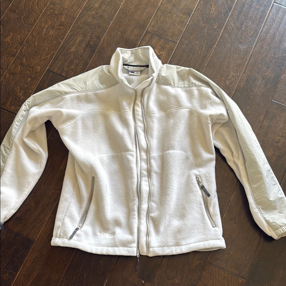 Columbia Women’s White Performance Jacket